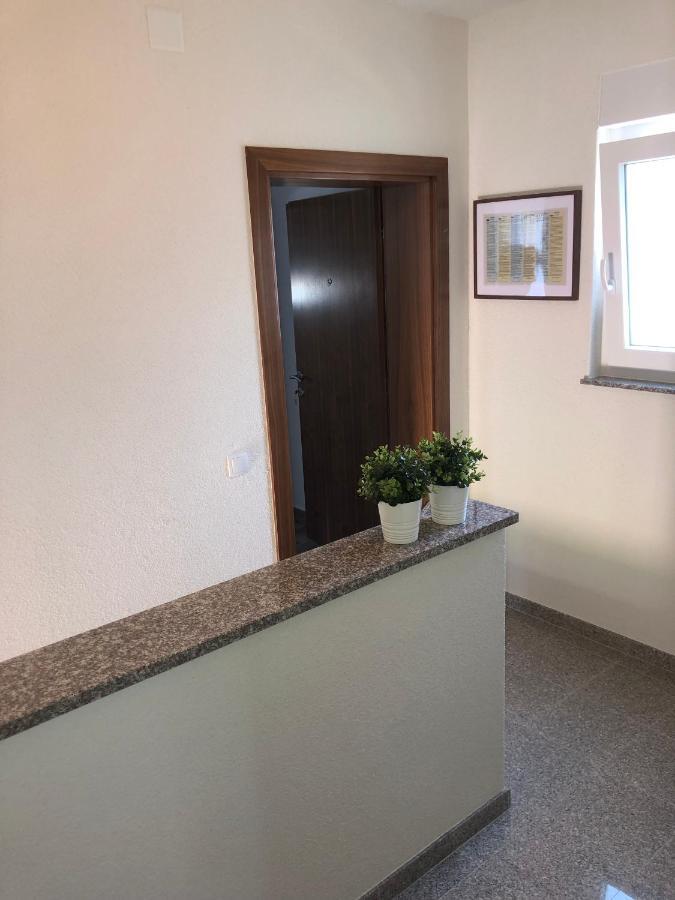 Apartmani Gavran Sukošan Eksteriør bilde